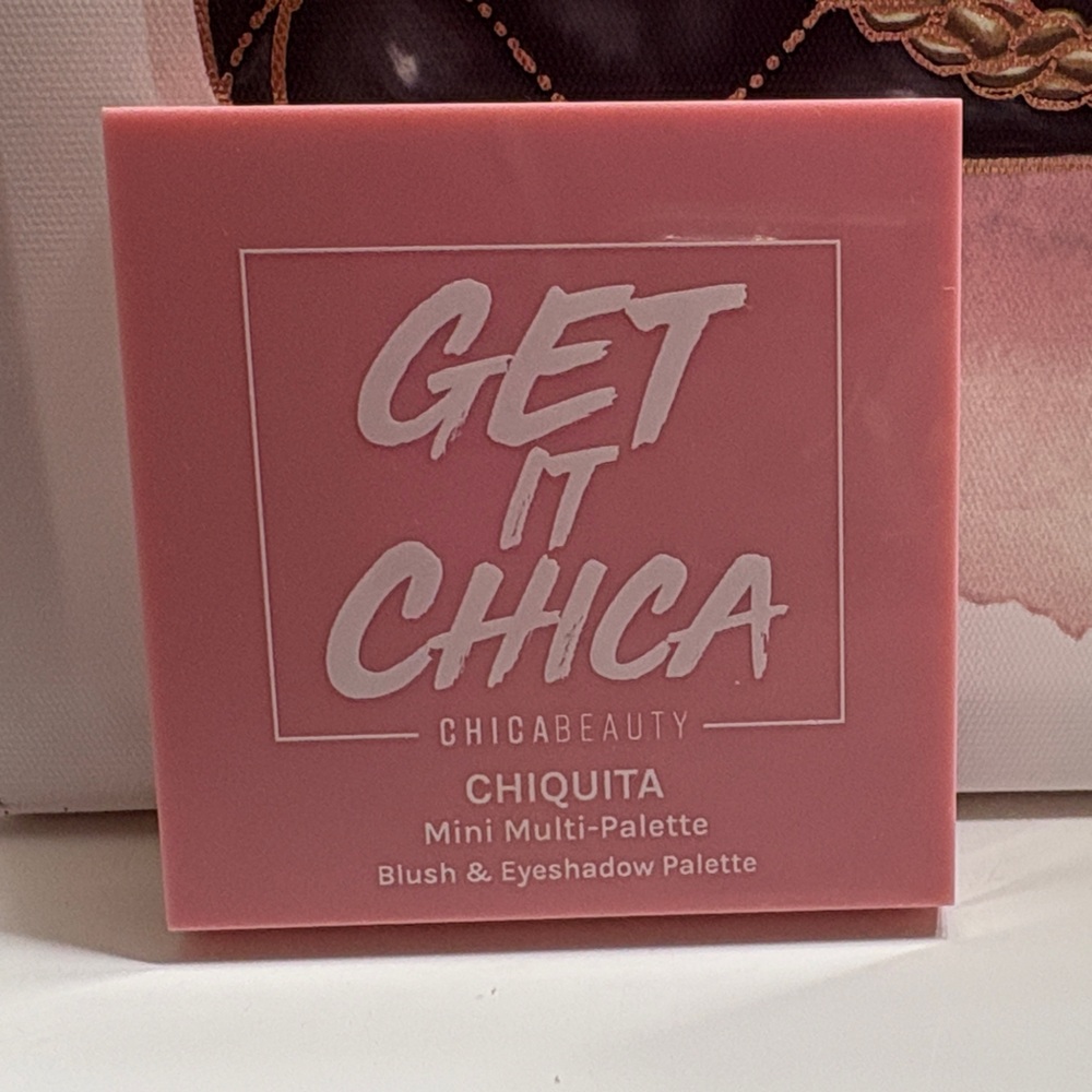CHICABEAUTY Get It Chica Chiquita Mini Blush & Eyeshadow Palette - Pink